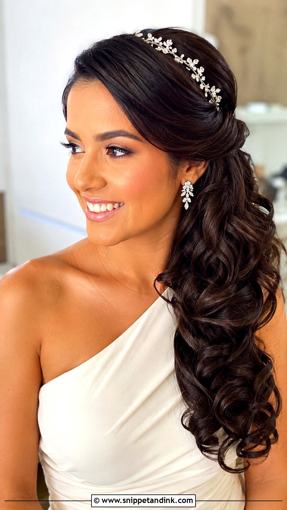 Wedding Crown Hollywood Waves - Snippet and Ink - 15 Wedding Crown Hairstyles Brides