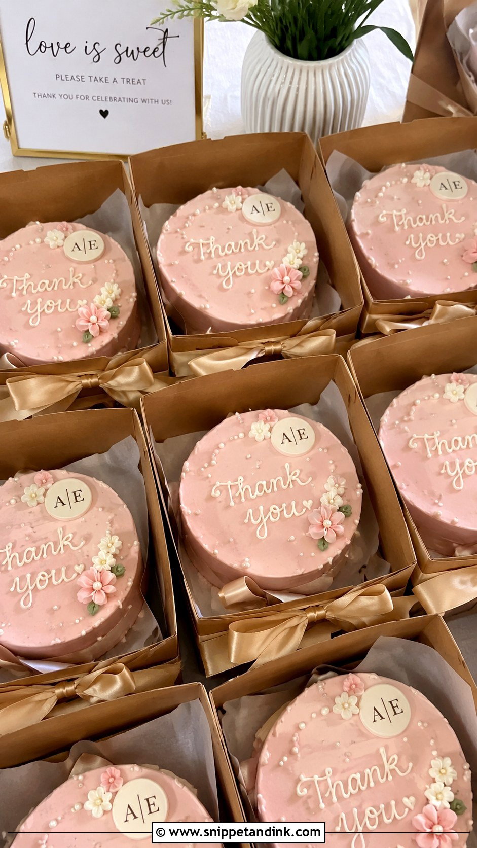 Wedding Guest Bento Cakes - Snippet and Ink - 20 Wedding Guest Cake Ideas