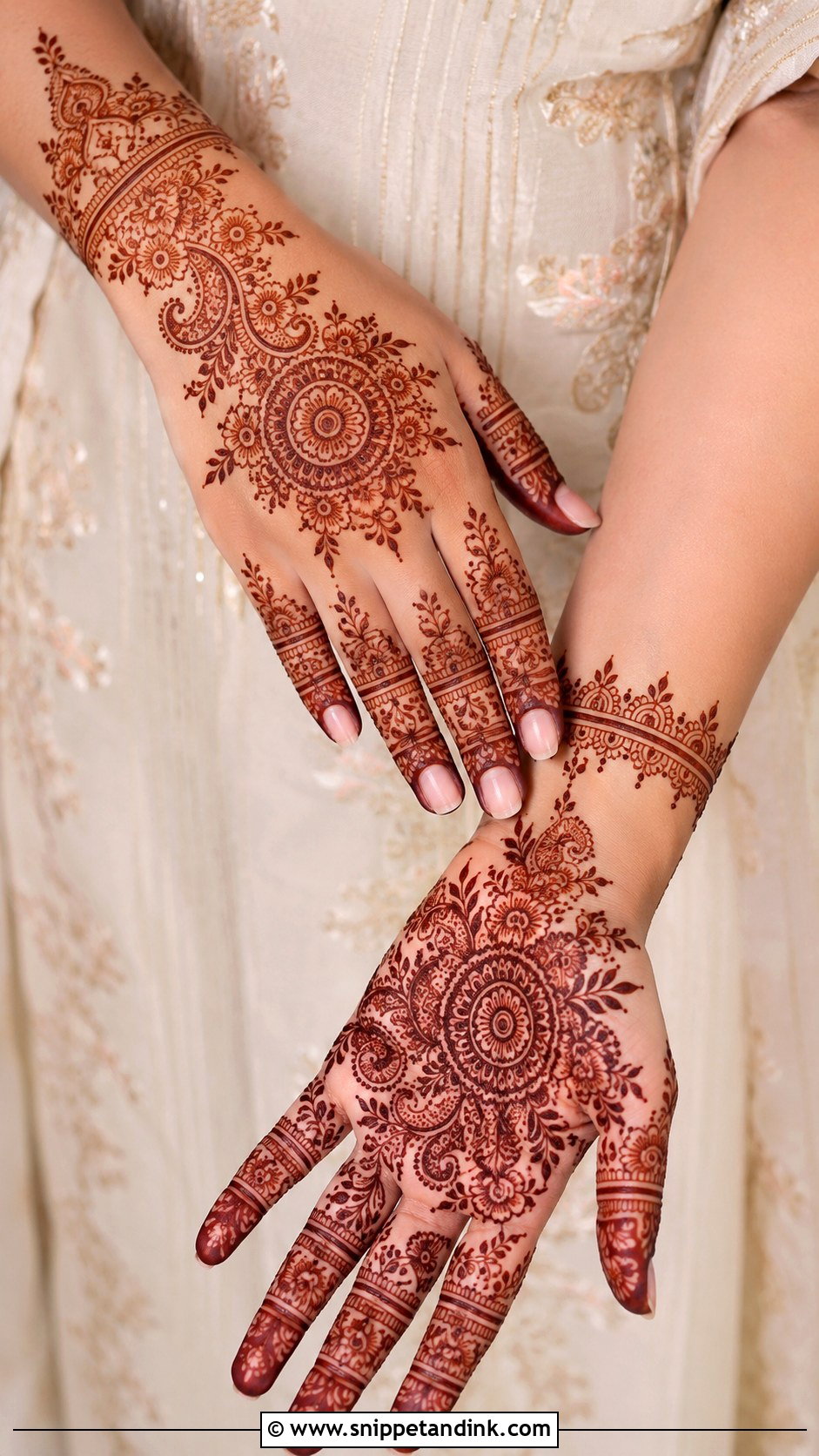 Wedding Guest Mehndi Design - Snippet and Ink - 35 Trendy Mehndi Designs