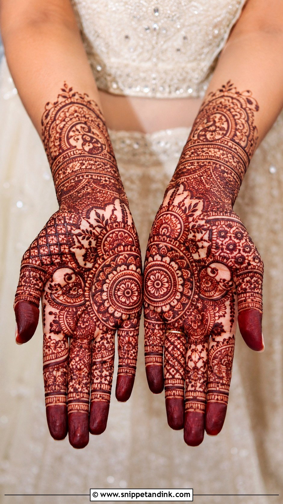 Wedding Palm Mehndi Design - Snippet and Ink - 35 Only Palm Mehndi Design Ideas