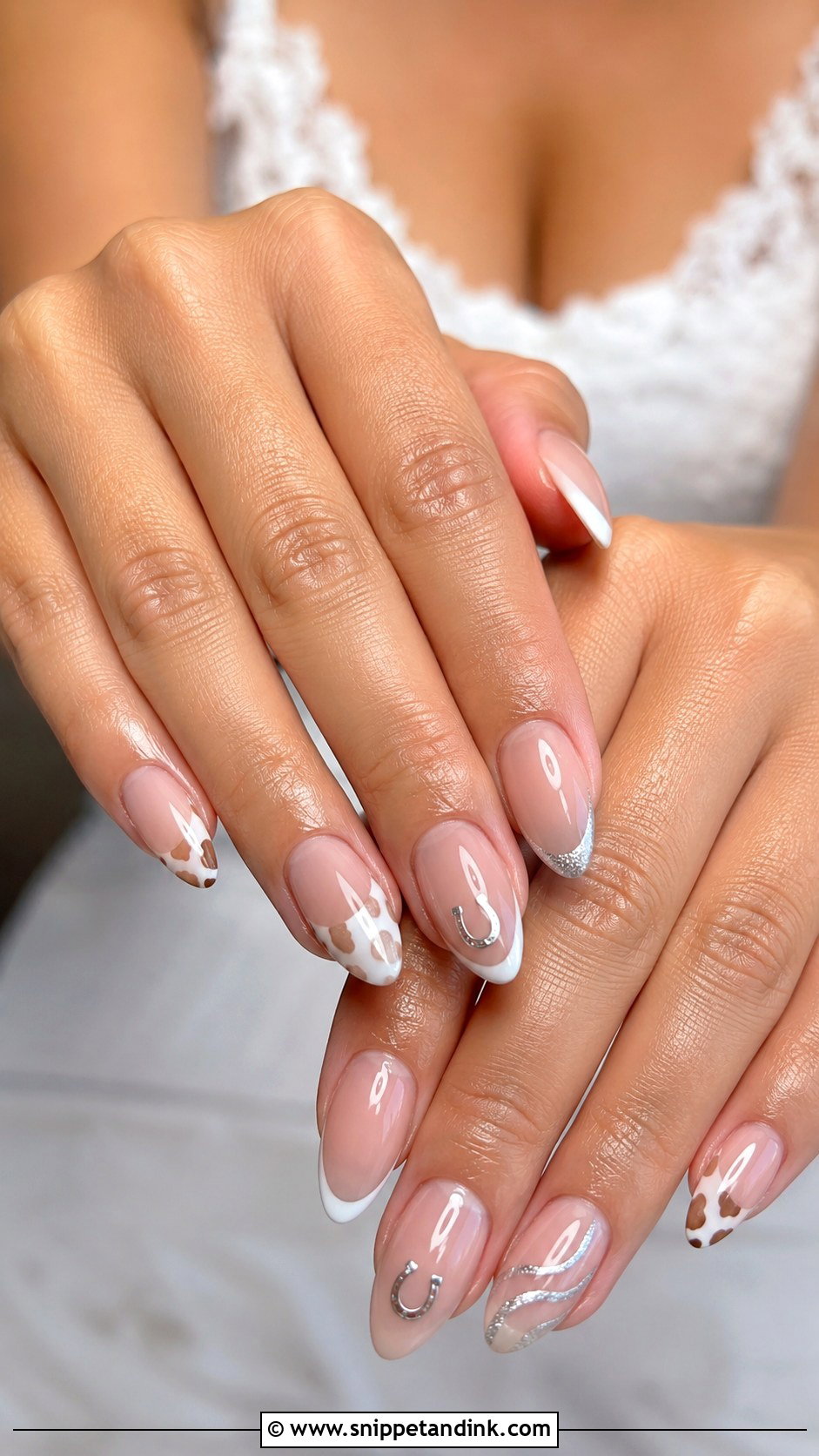 Western Bridal Almond Nails - Snippet and Ink - 20 Western Bridal Nails
