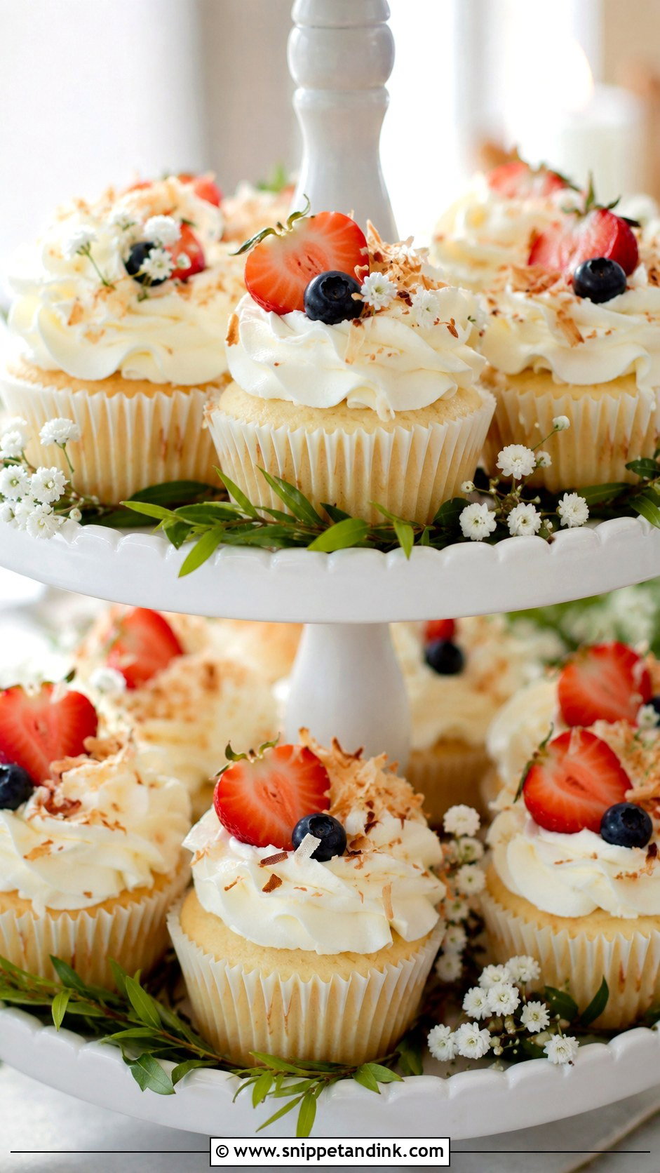 Whipped Cream Frosting Wedding Cupcakes - Snippet and Ink - 25 Wedding Cupcake Frosting