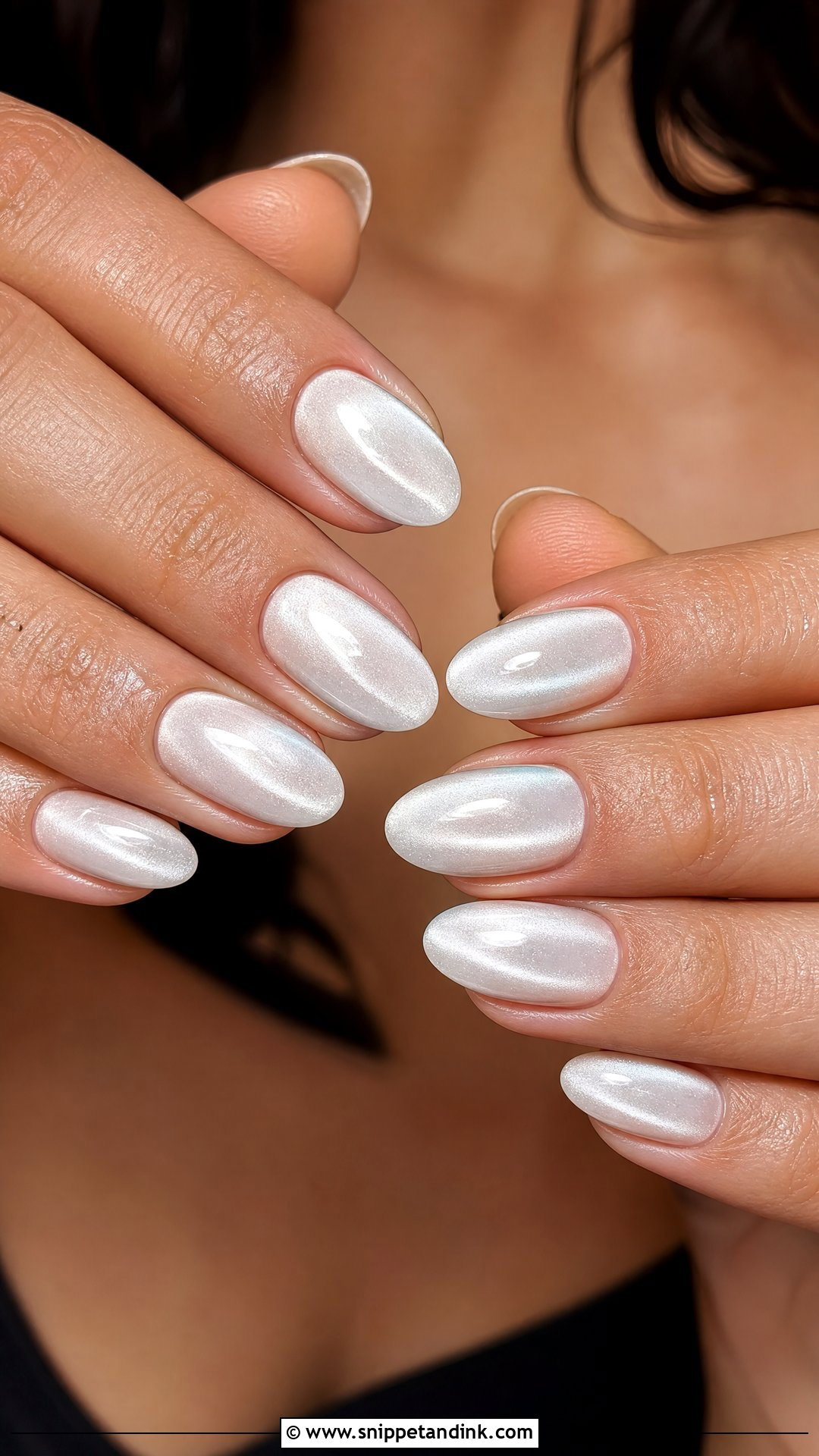 White Chrome Cat Eye Bridal Nails - Snippet and Ink - 25 Cat Eye Bridal Nails