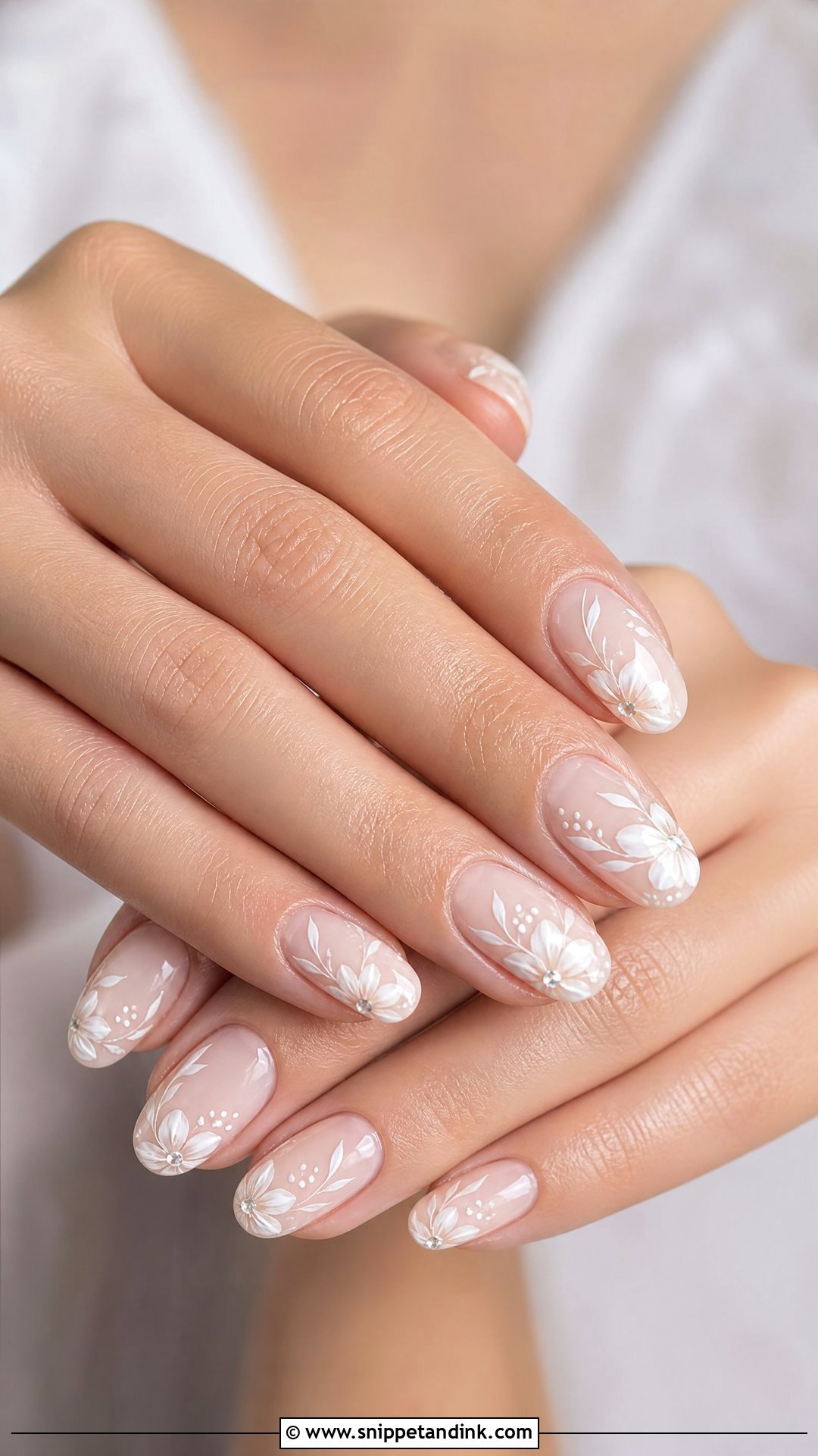 White Floral Bridal Nails - Snippet and Ink - 25 White Bridal Nails