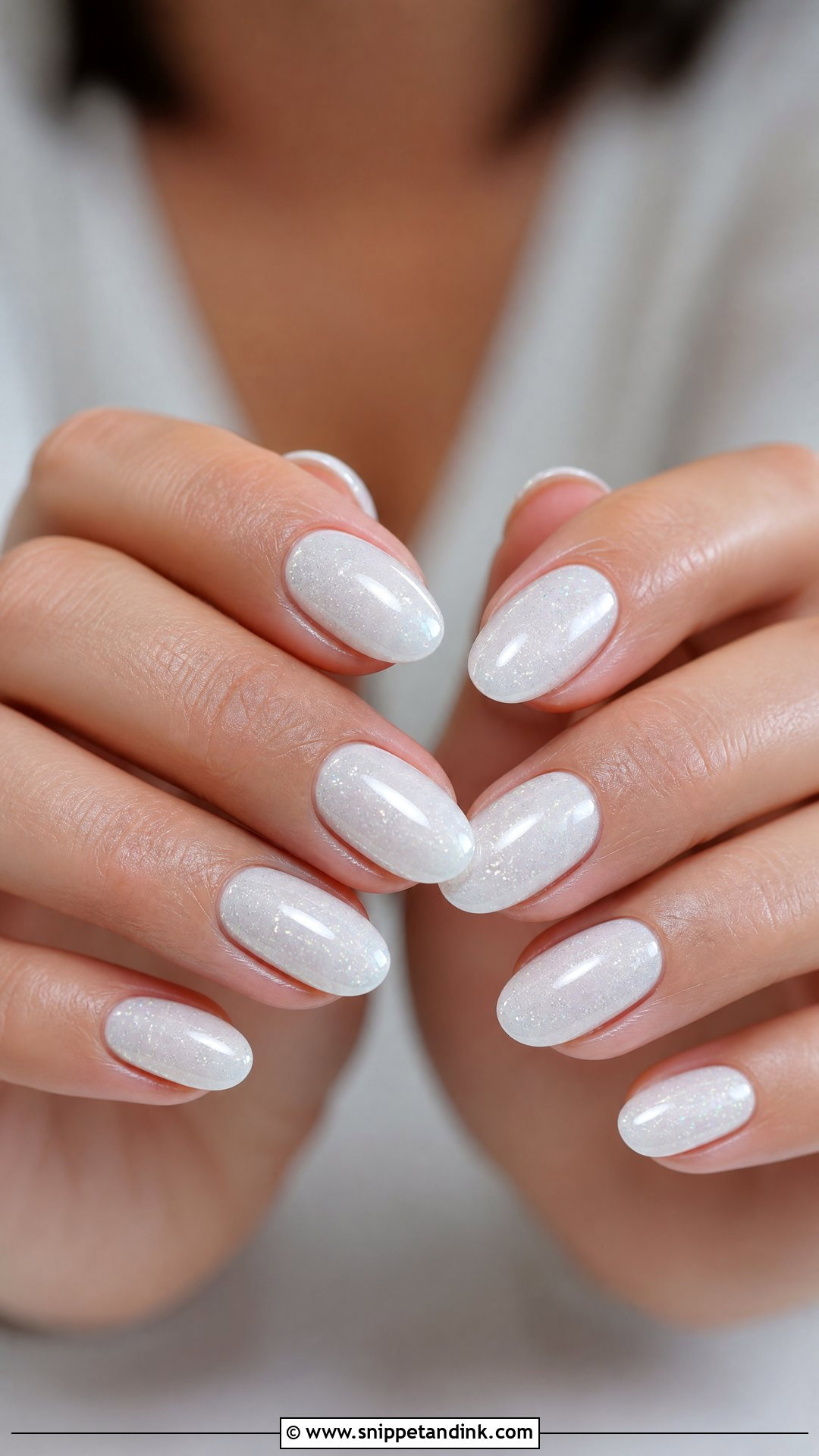 White Glitter Bachelorette Nails - Snippet and Ink - 35 Bachelorette Nails