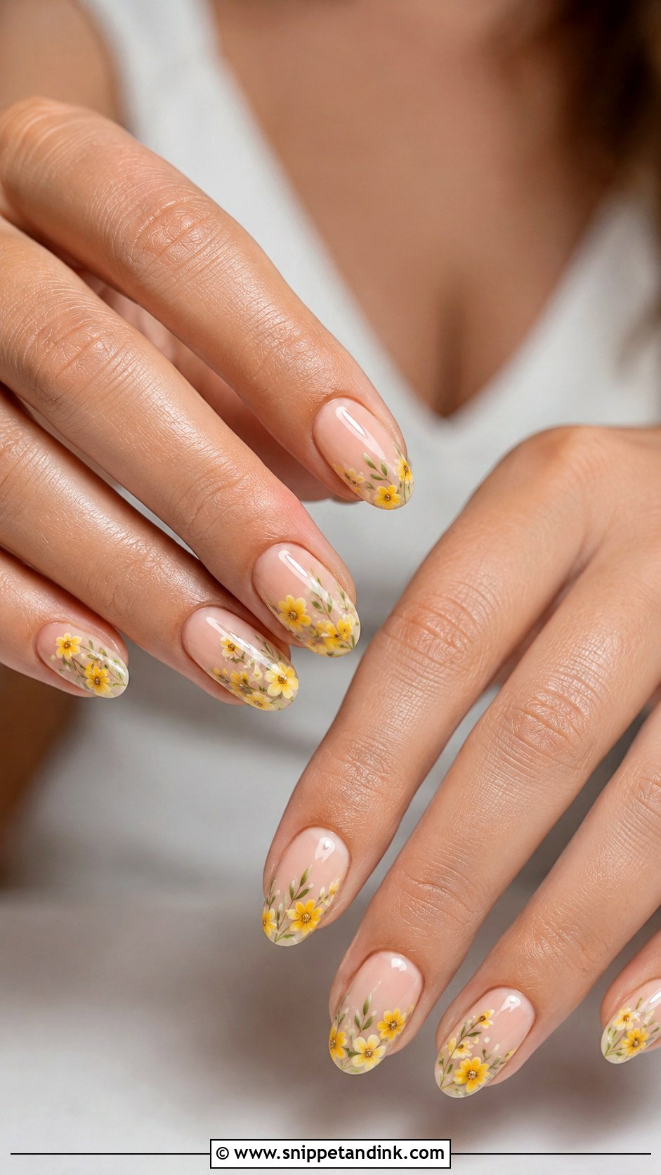Yellow Floral Wedding Nails - Snippet and Ink - 20 Yellow Wedding Nails