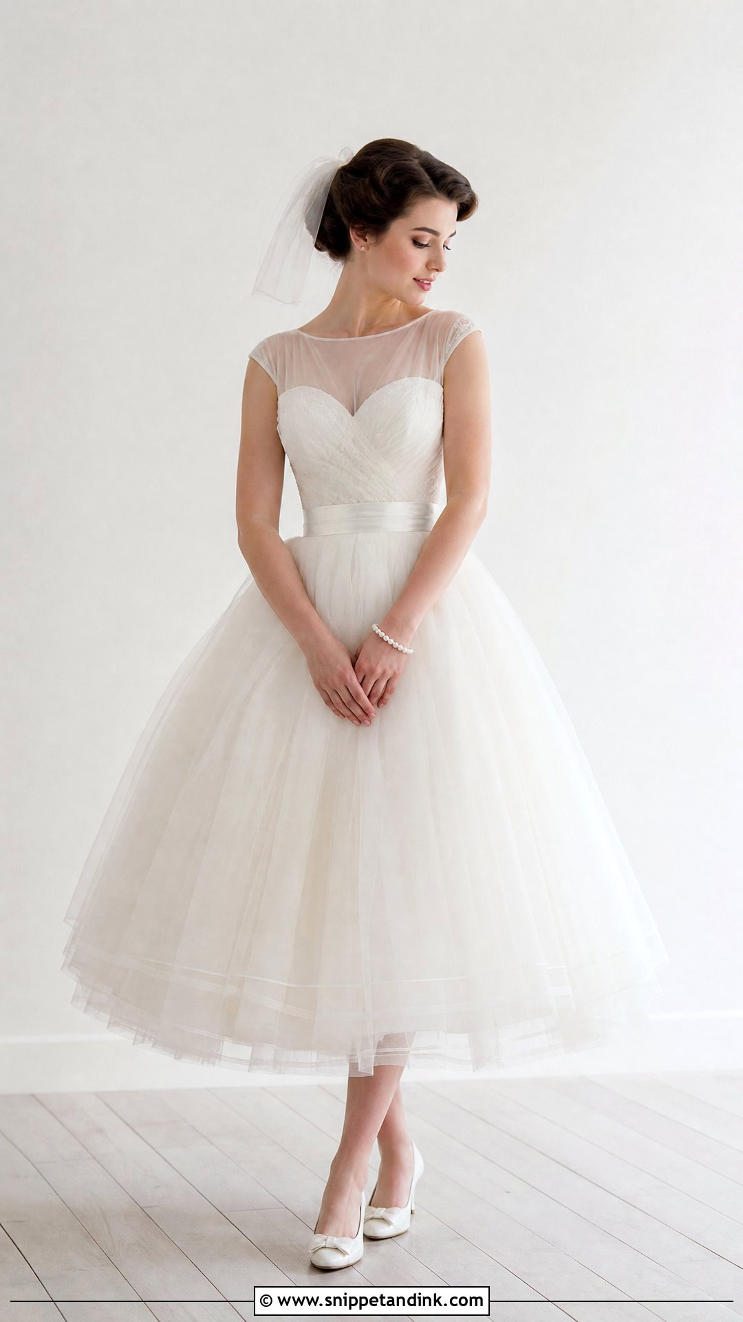 50s Style Tulle Wedding Dress - Snippet and Ink - 25 50s Style Wedding Dress Ideas