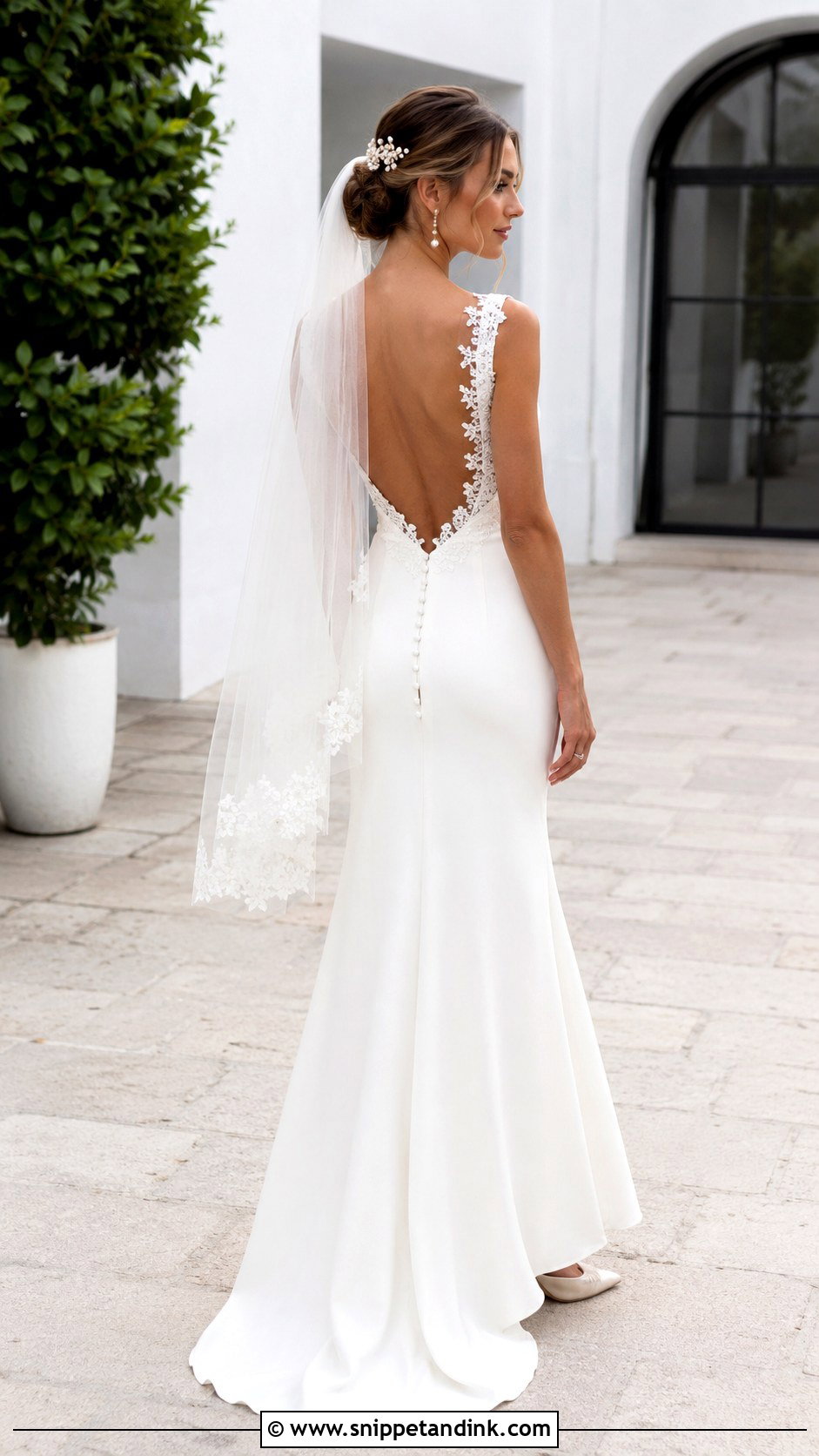 Boho Open Back Crepe Wedding Dress - Snippet and Ink - 20 Bohem Gelinlik Wedding Ideas