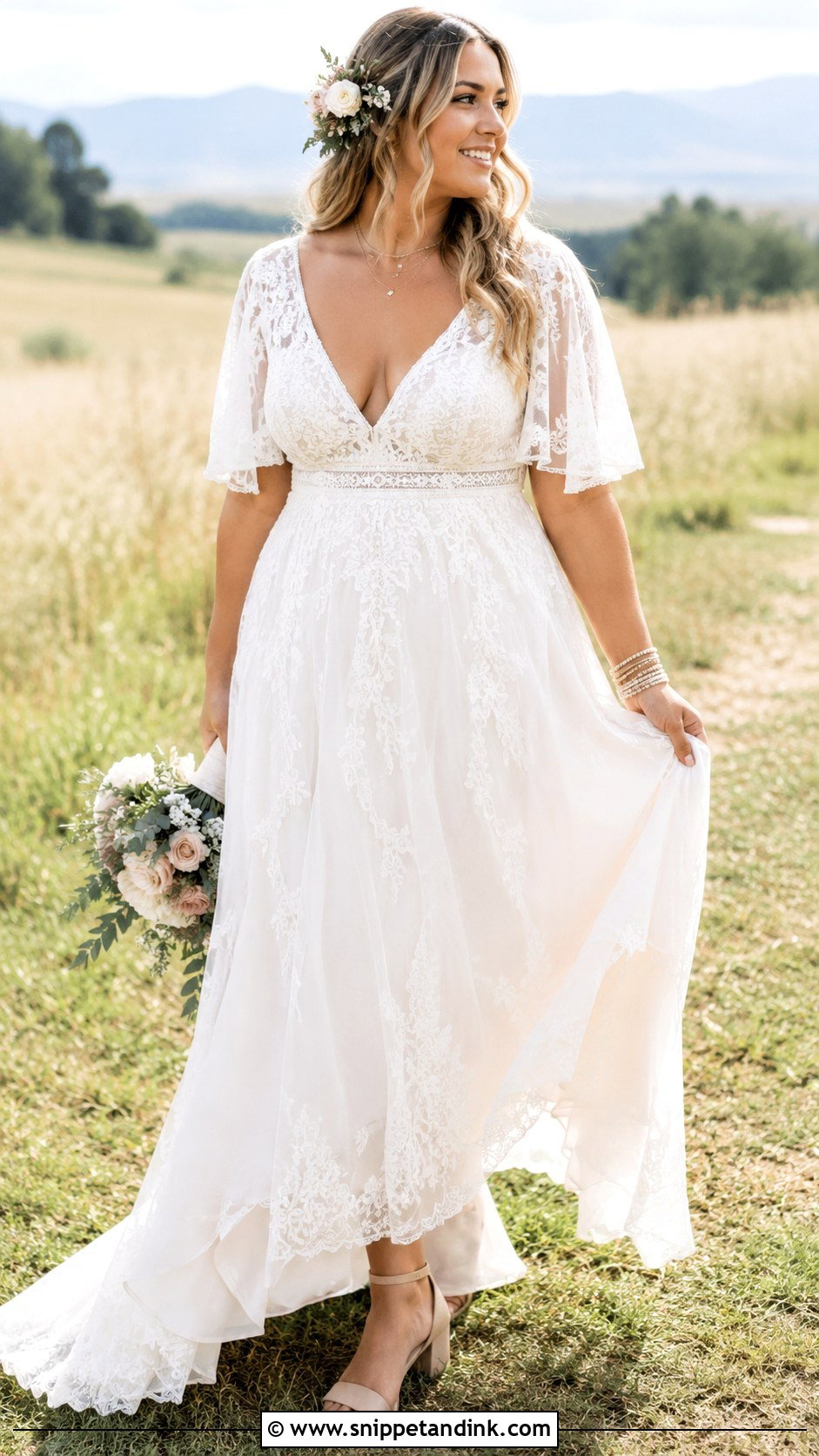 Boho Wedding Dress For Curvy Brides - Snippet and Ink - 30 Wedding Dresses for Curvy Brides