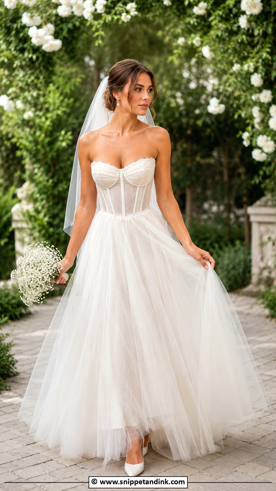 Bridal Corset And Skirt - Snippet and Ink - 30 Non Traditional Wedding Dress Ideas