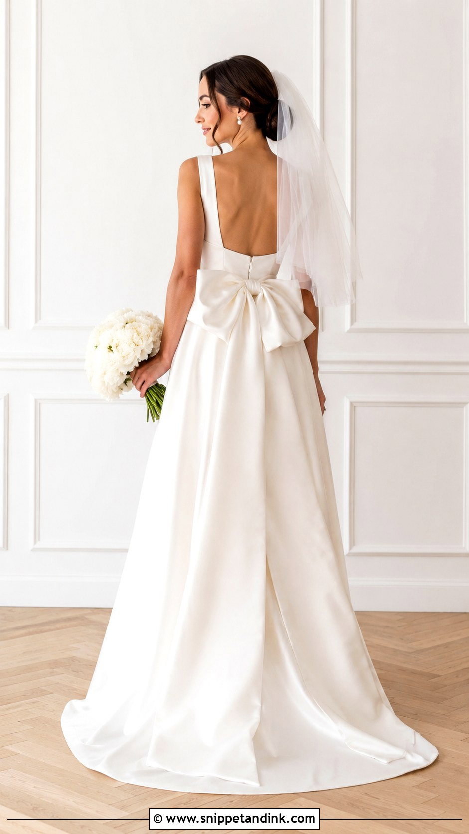 Bridal Dress With Bow - Snippet and Ink - 30 Vintage Romantic Wedding Dress Ideas