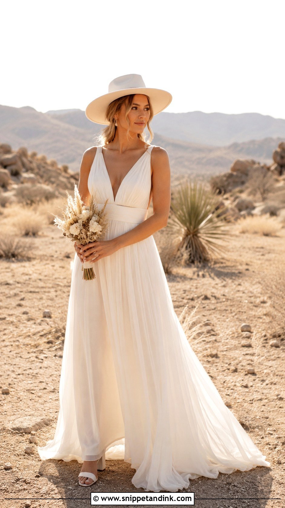 Desert Wedding Dress - Snippet and Ink - 25 Las Vegas Wedding Dress Ideas