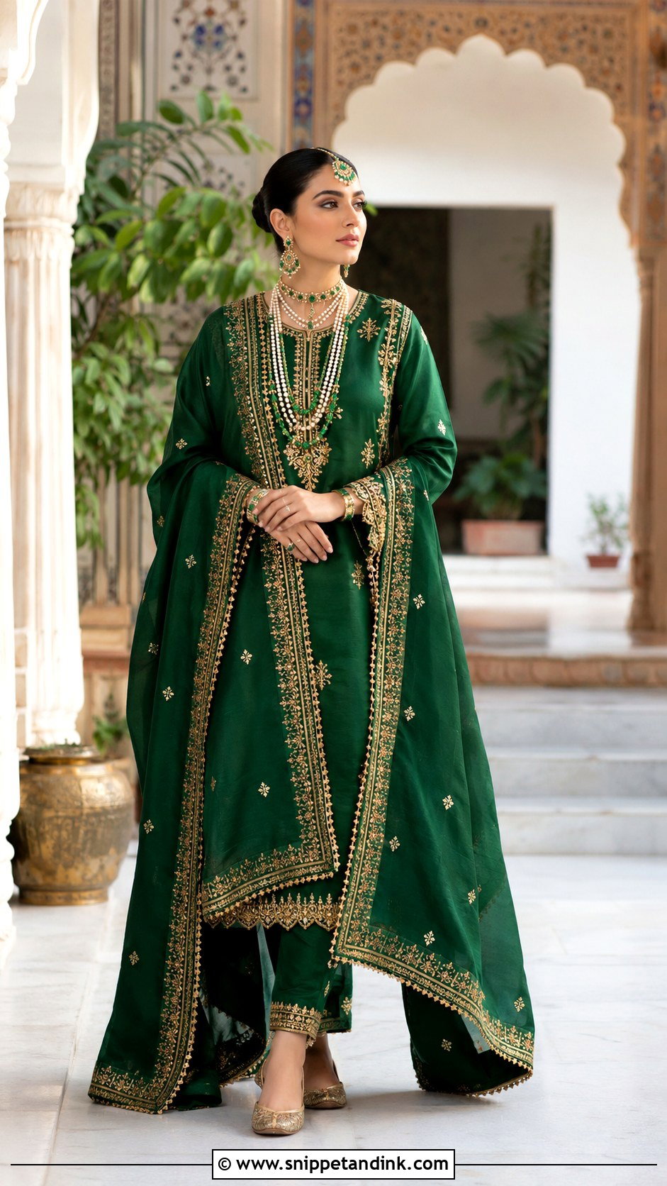 Emerald Green Khada Dupatta Wedding Outfit - Snippet and Ink - 20 Khada Duppata Hyderabadi Ideas