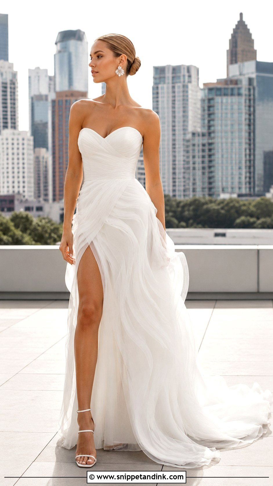 Eva Lendel Tsunami Wedding Dress - Snippet and Ink - 25 Eva Lendel Wedding Dresses