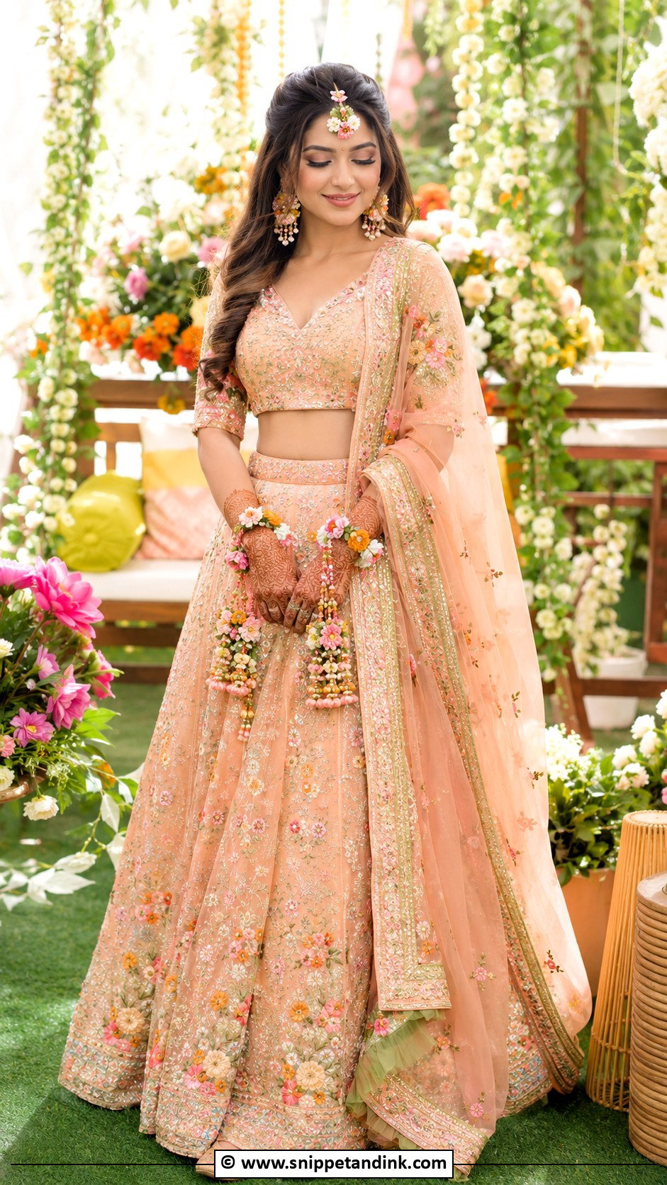 Floral Jewelry Bridal Mehndi Outfit - Snippet and Ink - 25 Indian Bridal Mehndi Outfit Ideas