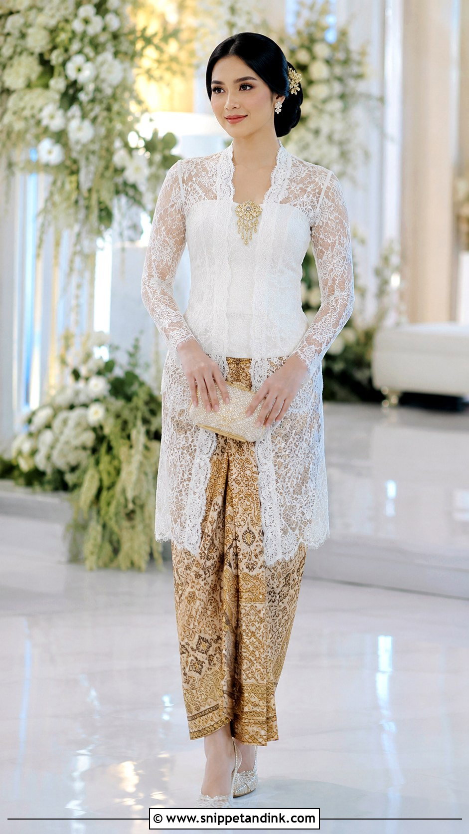 Indonesian Kebaya Wedding Dress - Snippet and Ink - 25 Traditional Dresses for Wedding