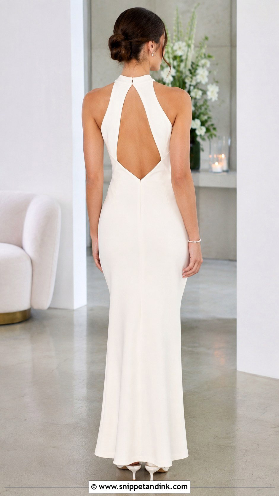 Keyhole Back Wedding Dress - Snippet and Ink - 20 Backless Wedding Ideas
