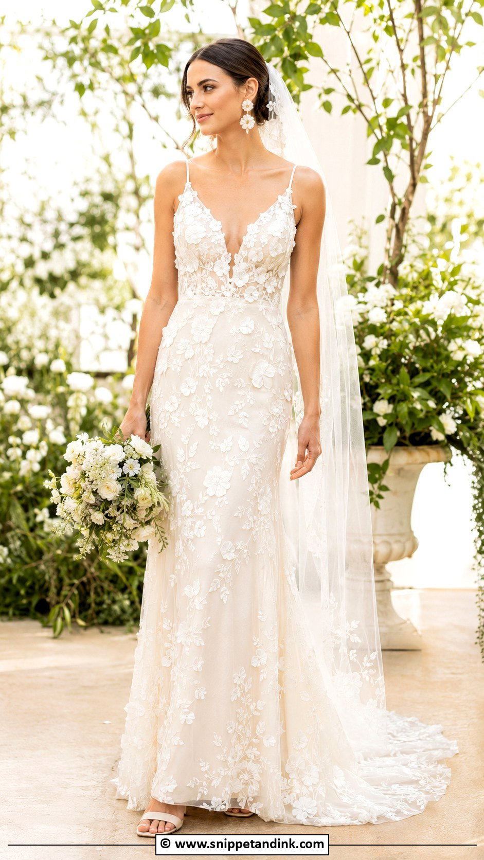 Lace Long Sleeve Wedding Dress - Snippet and Ink - 30 Chic Wedding Dress Ideas