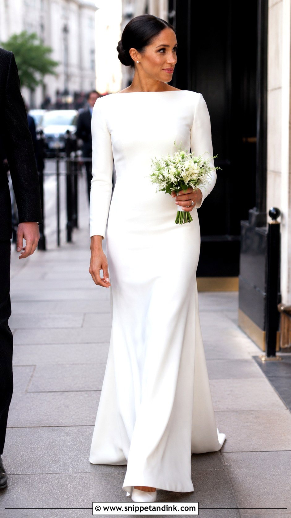 Meghan Markle Column Wedding Dress - Snippet and Ink - 30 Meghan Markle Wedding Dress Ideas