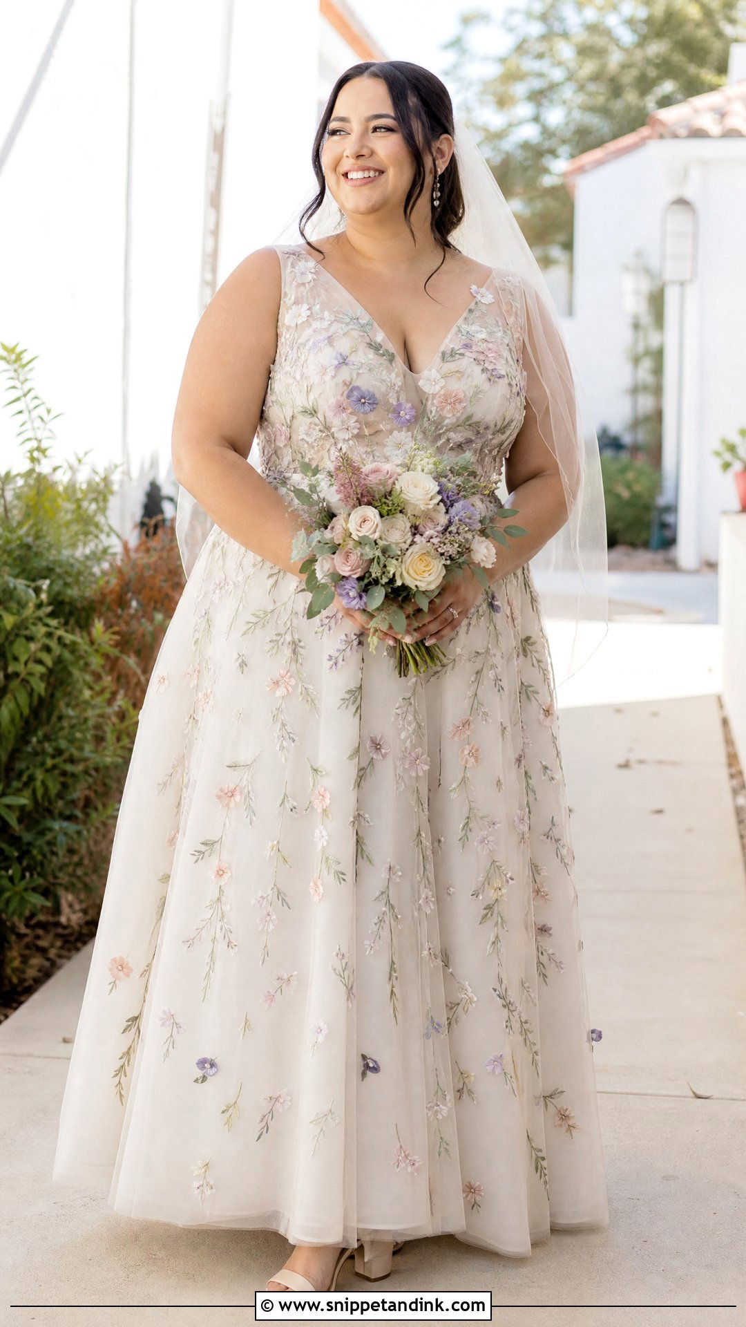 Plus Size Floral Wedding Dress - Snippet and Ink - 20 Plus Size Bride Dress Ideas