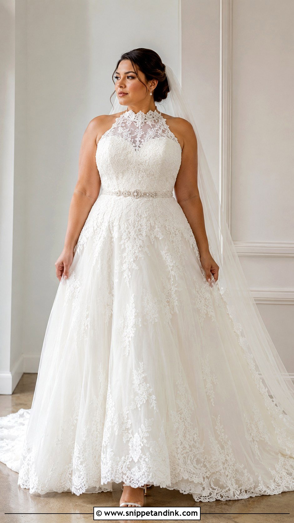 Plus Size High Neck Wedding Dress - Snippet and Ink - 25 Wedding Dresses Curvy Bride