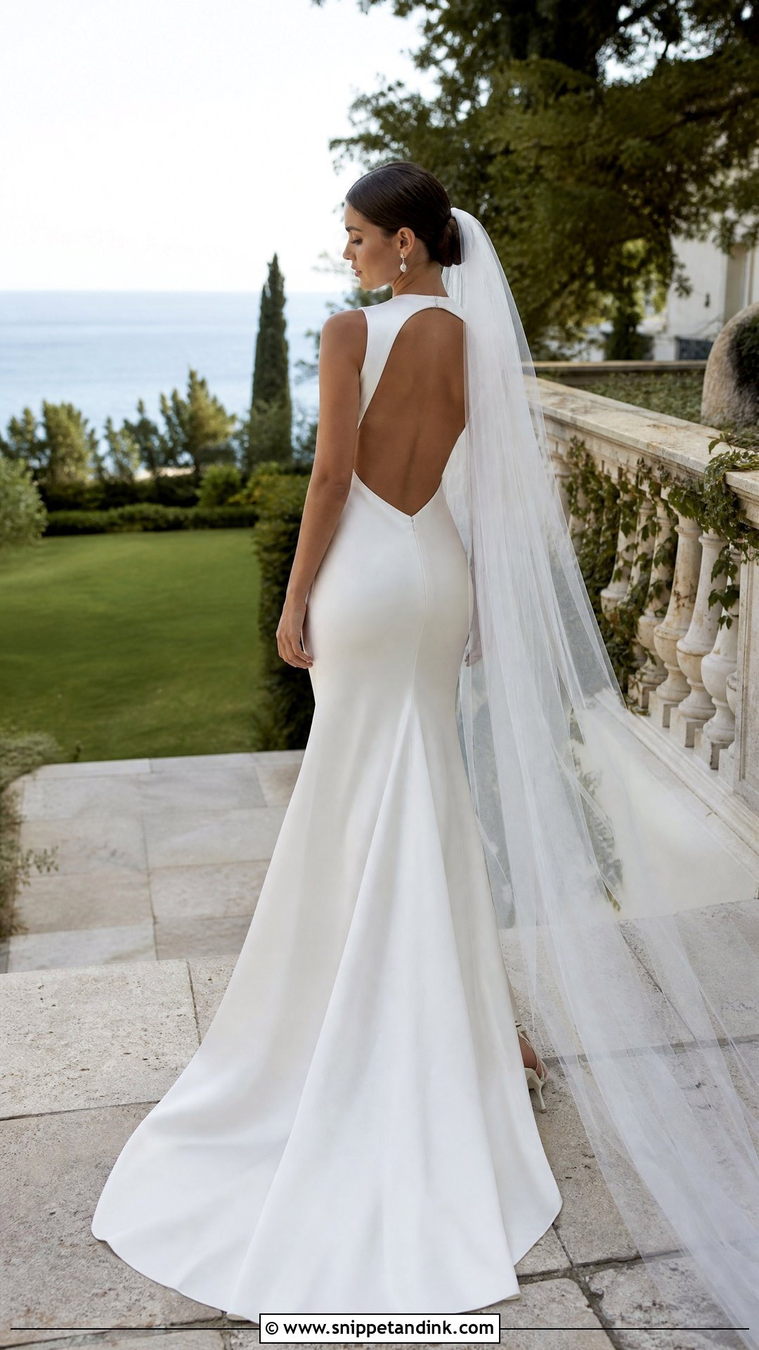 Ralph Lauren Open Back Wedding Dress - Snippet and Ink - 25 Ralph Lauren Wedding Dress Ideas