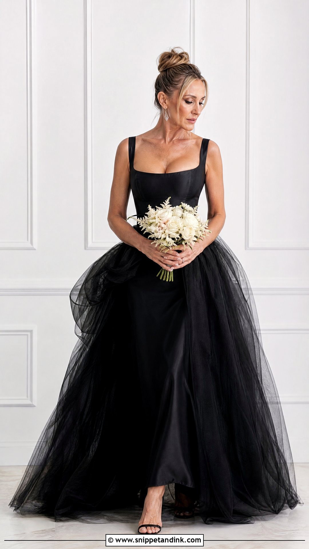 Sarah Jessica Parker Wedding Dress - Snippet and Ink - 30 Iconic Wedding Dresses