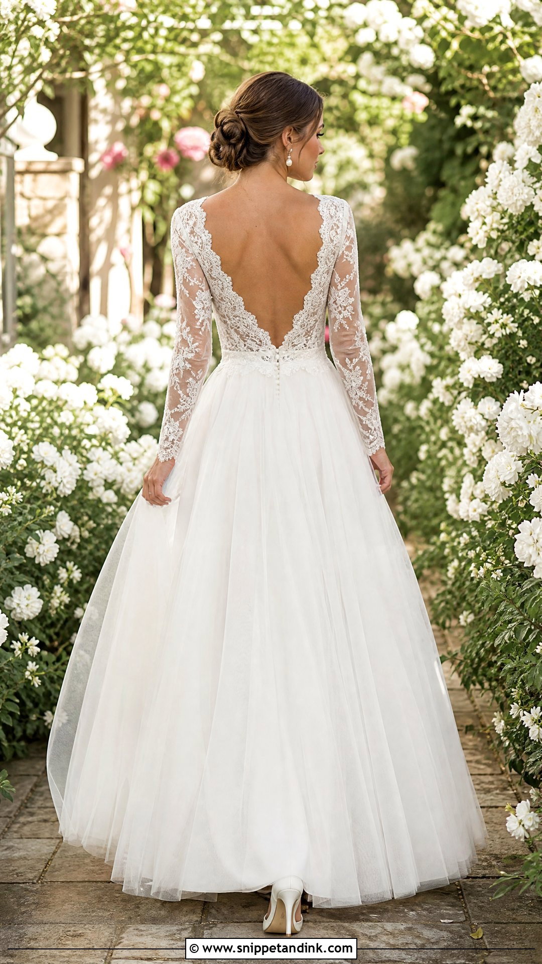 Scalloped Lace Back Wedding Dress - Snippet and Ink - 25 Wedding Dress Back Ideas