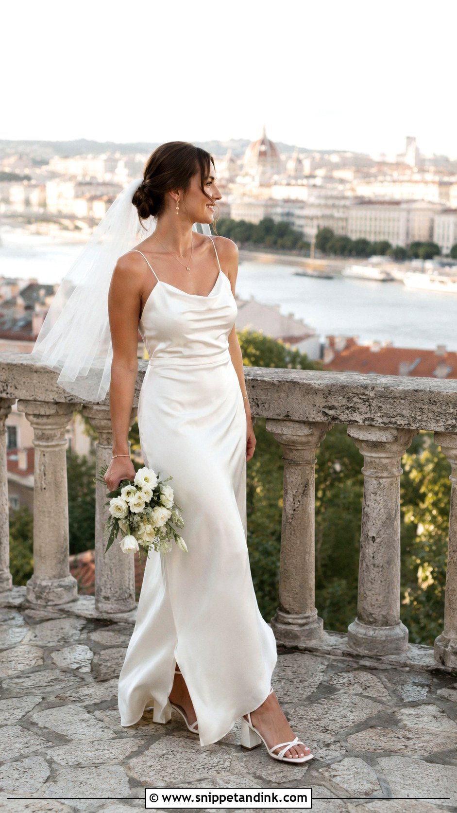 Simple Bride Elopement Dress - Snippet and Ink - 30 Simple Bride Ideas