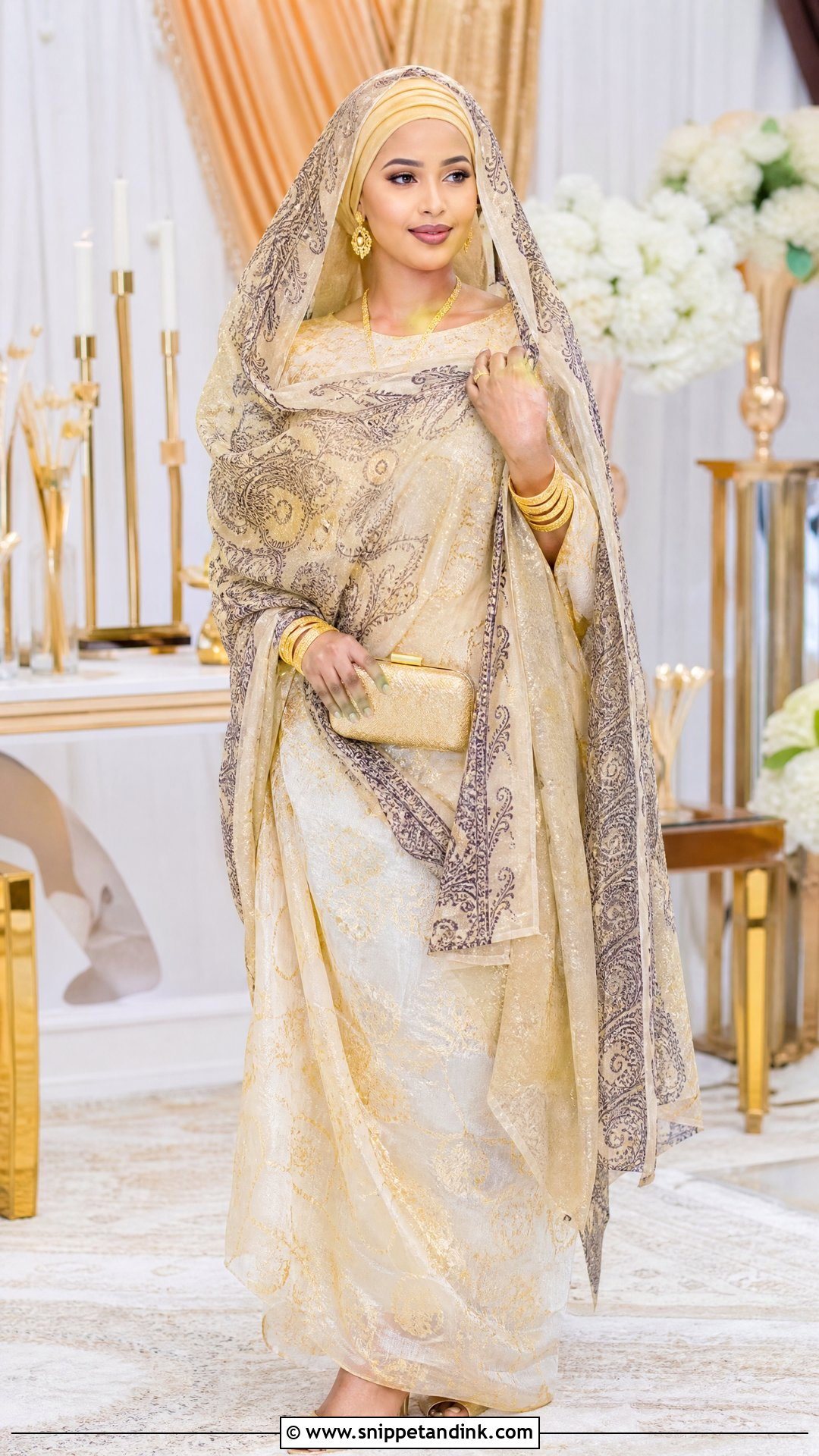 Somali Bride Shaash Saar Outfit - Snippet and Ink - 25 Somali Bride Ideas