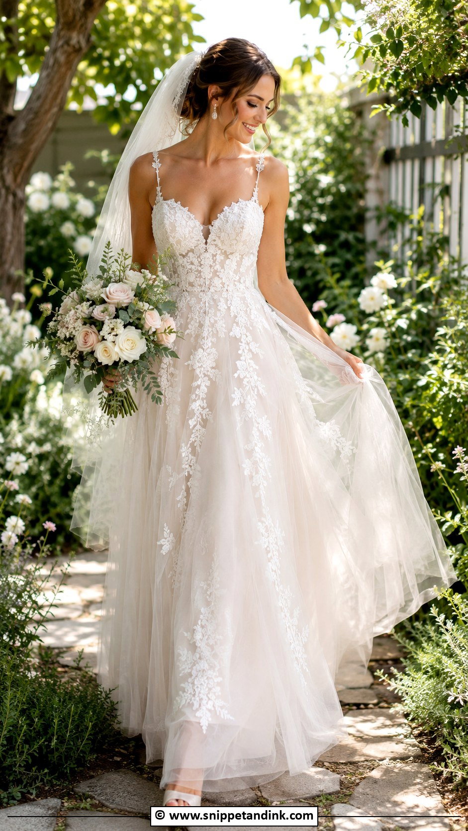 Sweetheart Neckline Garden Wedding Dress - Snippet and Ink - 30 Sweetheart Neckline Wedding Dress Ideas