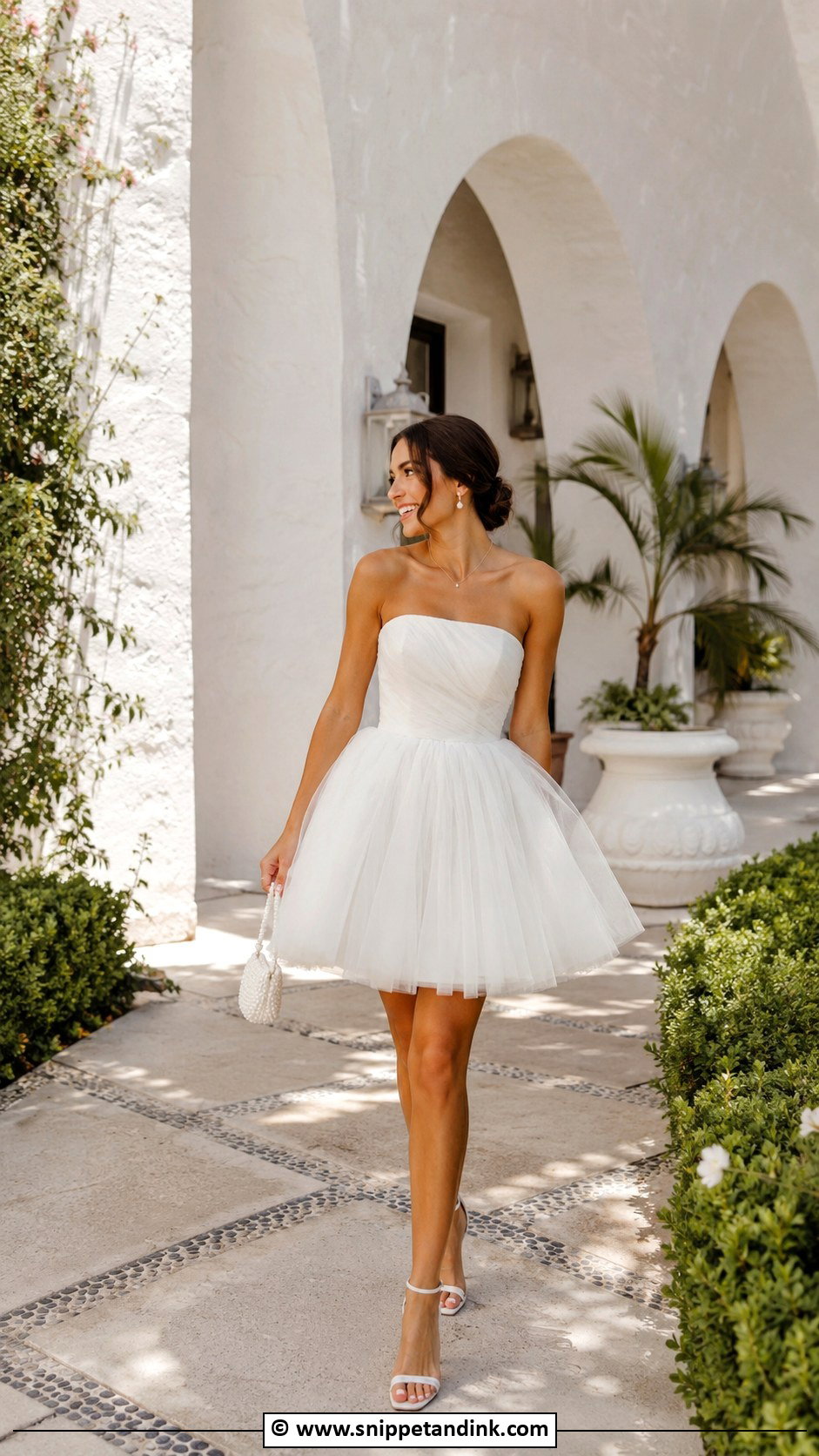 Vegas Wedding Tulle Dress - Snippet and Ink - 30 Vegas Wedding Dress Ideas