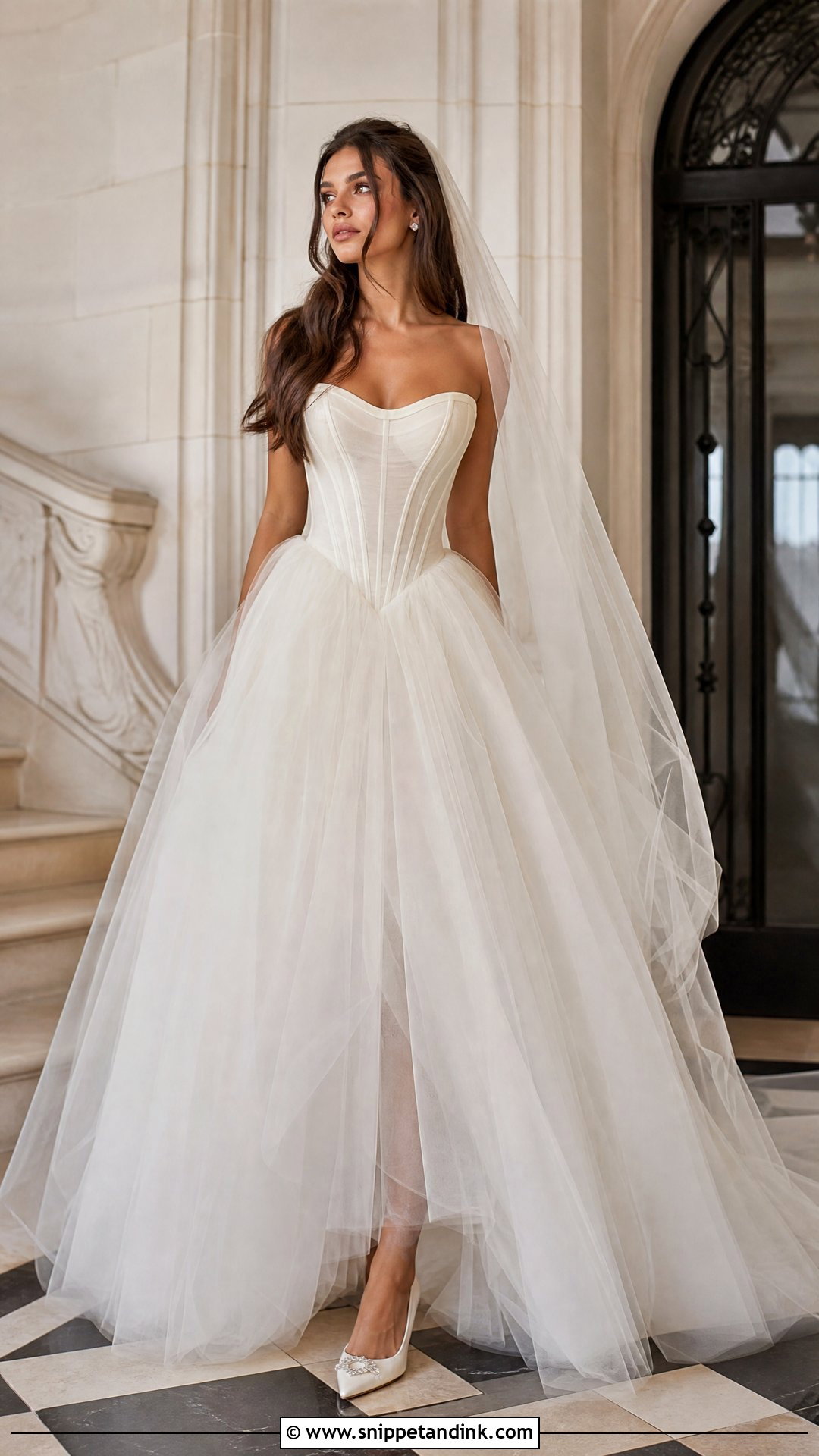 Vera Wang Corset Bodice Wedding Dress - Snippet and Ink - 20 Vera Wang Wedding Dresses