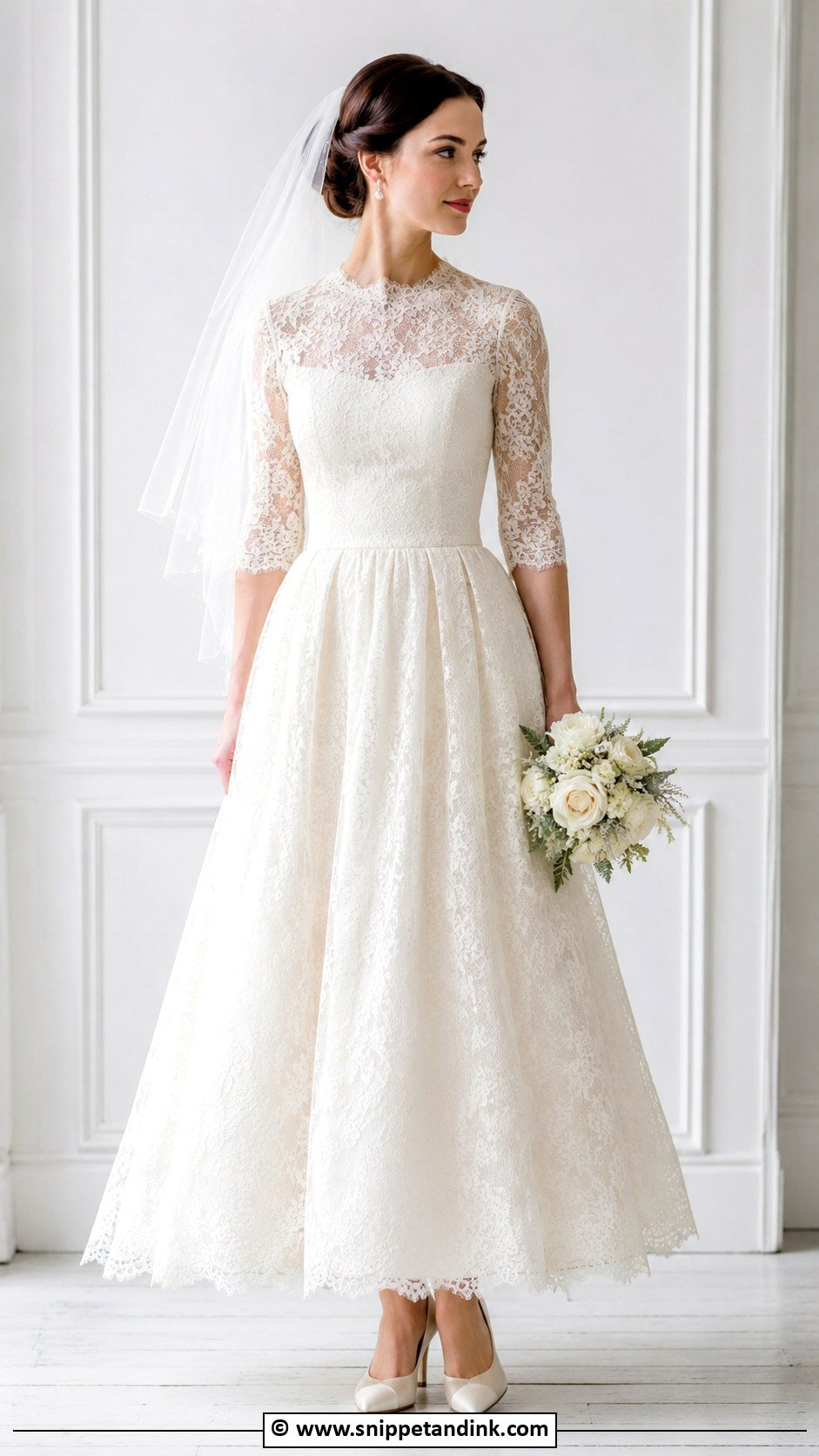 Vintage Ivory Wedding Dress - Snippet and Ink - 30 Vintage Wedding Dress Ideas