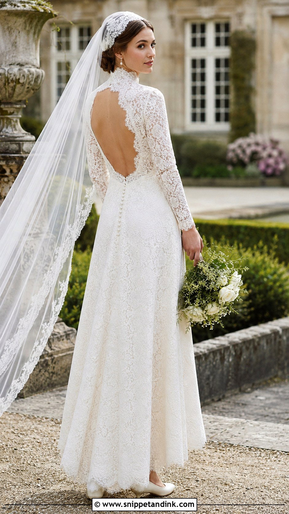 Vintage Long Sleeve Low Back Wedding Dress - Snippet and Ink - 20 Long Sleeve Low Back Wedding Dress Ideas